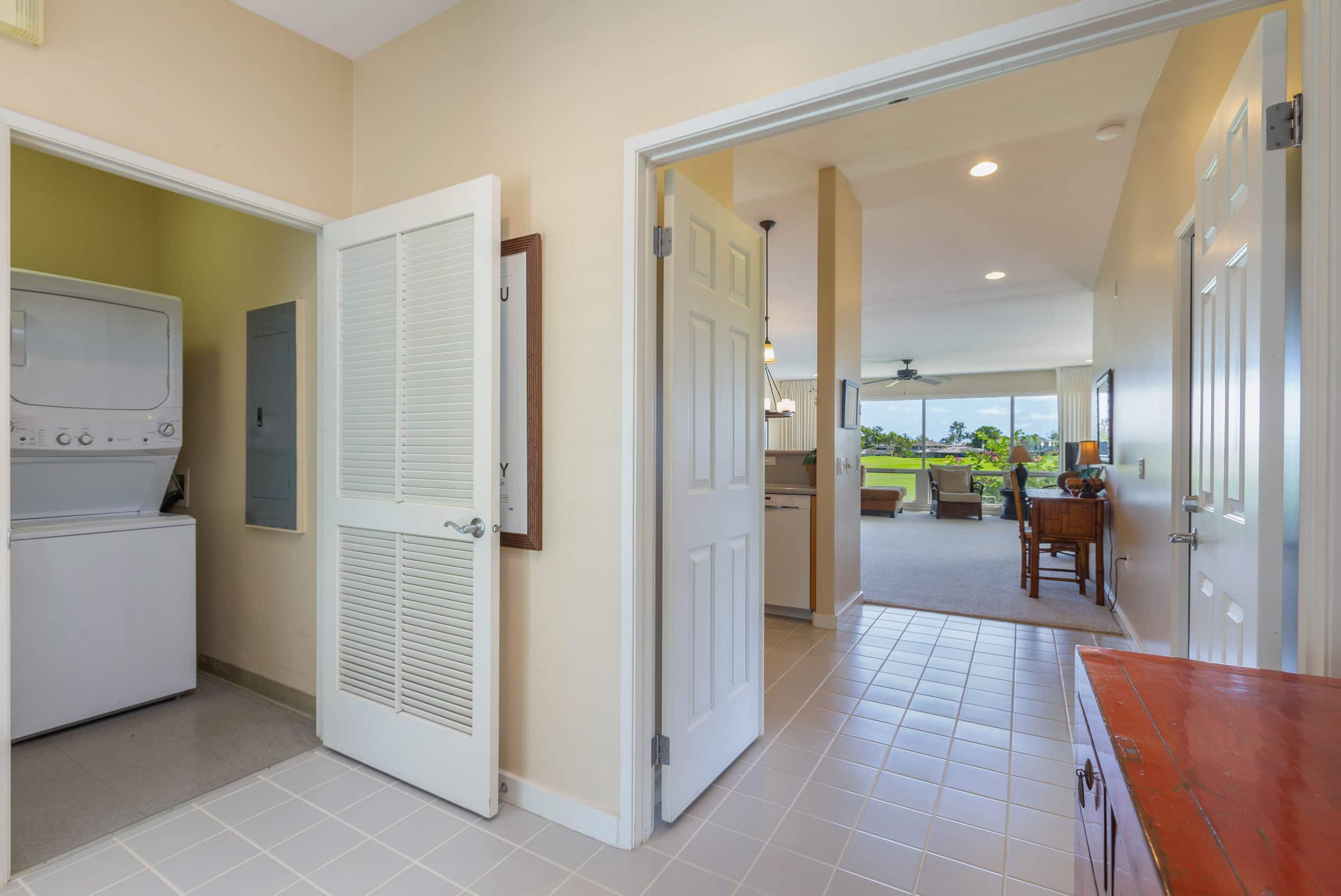 Emmalani Court #225 Air Conditioning in Bedrooms! - Image 31