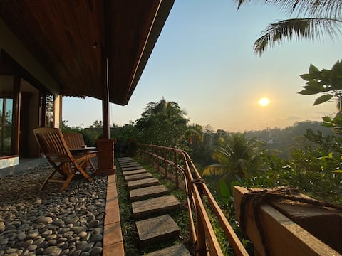 Arthavana house