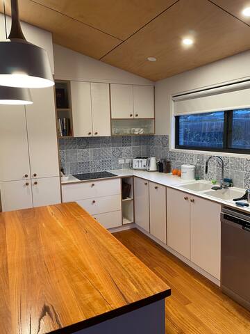 Shelly Beach House and Studio gallery image 5