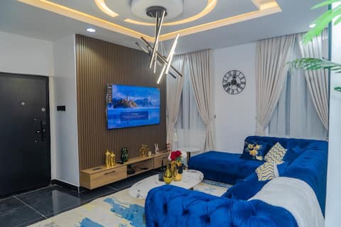 The 81 Apartments 2-F1