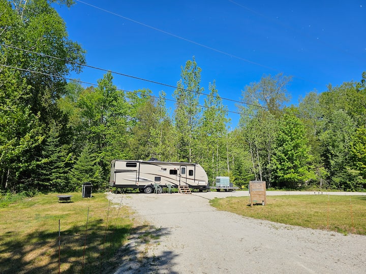 Camping near Fayette