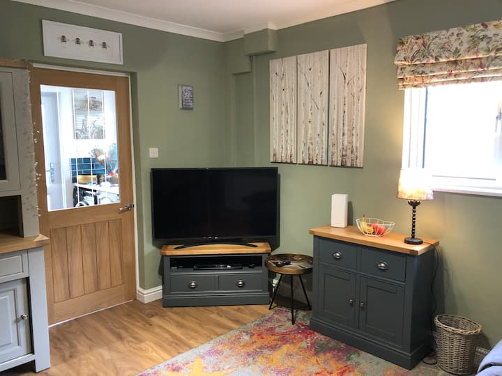 2 Bedroom Luxury Home Near Bath - Frome