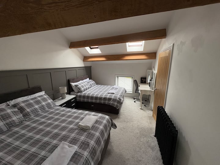 2 x Vitanda viwili Ghorofa ya Kwanza