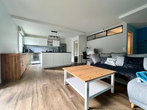 Beautiful T2 Close to Airport Exhibition center