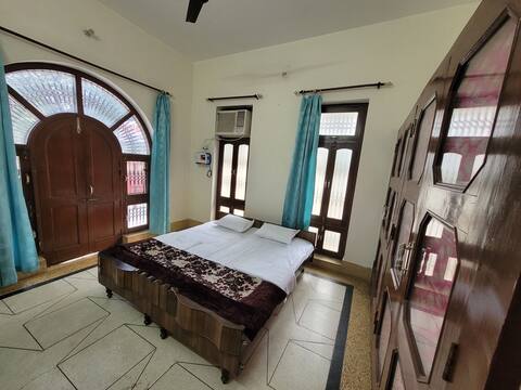 Jagannath Home Stay