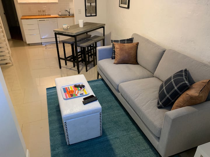 2 Bedroom In The Heart Of The Bluebird District - Cherry Creek, CO