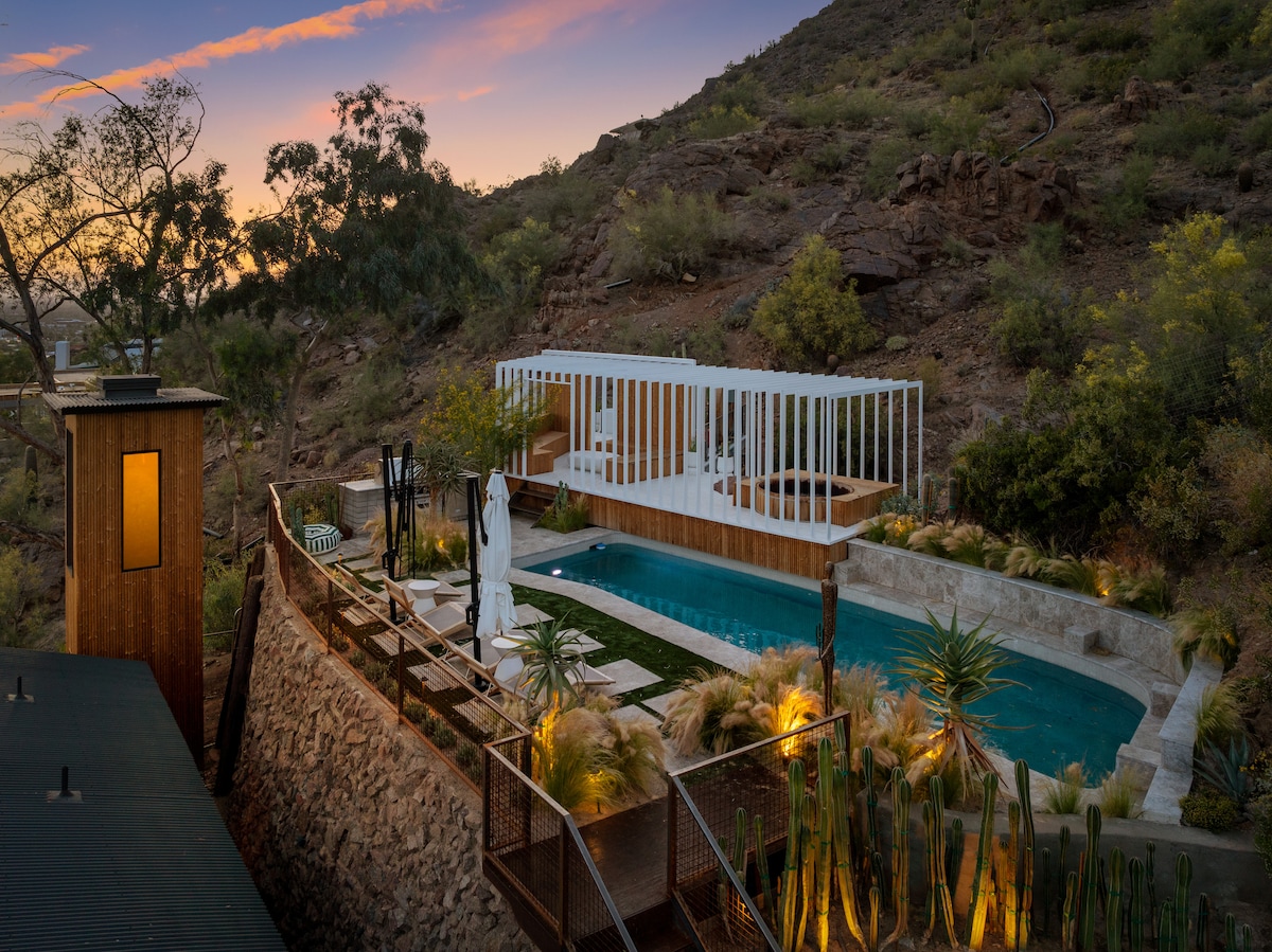 Skyeview - Award-Winning Mountaintop Oasis - Houses for Rent in