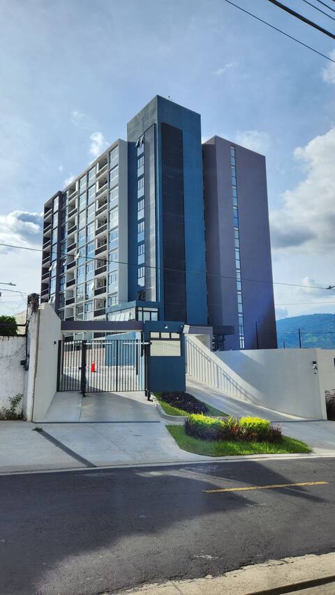 Nicely Furnished One-bedroom apt
