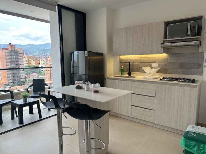 Apt With A Great View, New And Quiet -Laureles! - Medellín