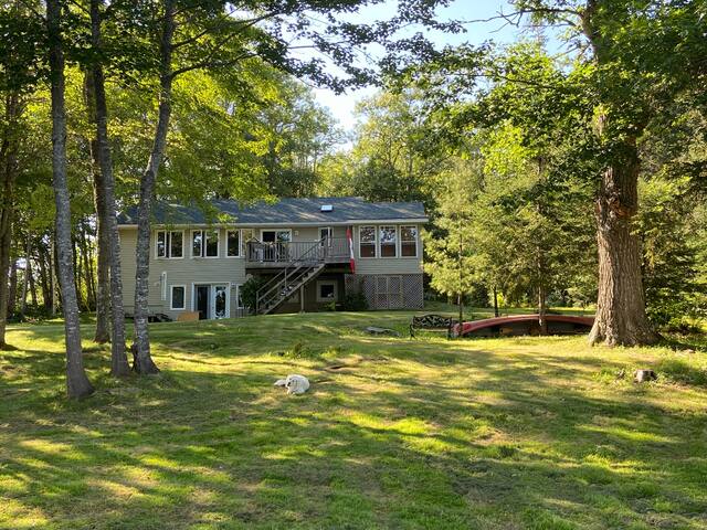 Peaceful waterfront lake house.