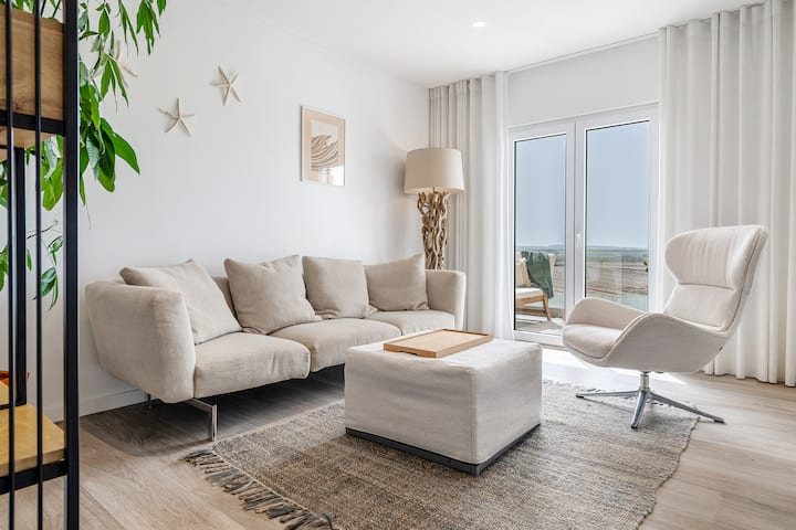 Sunny Mar 89 | Pool | Baleal| Bliss Collection - Ferrel