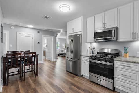 Refinery Reach by the Beach - Weekly Discounts