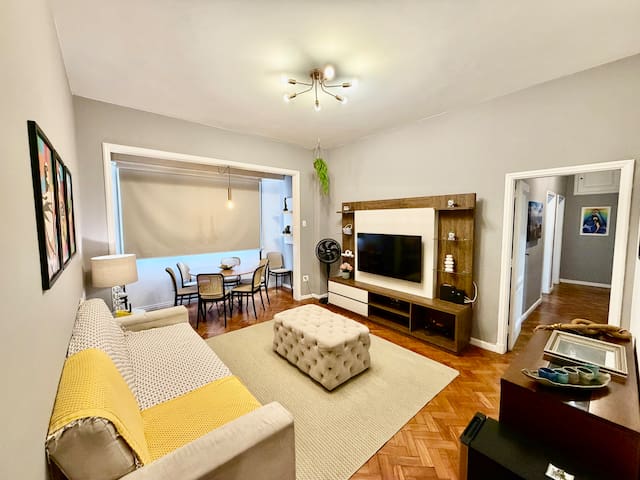 Espetacular 3 quartos ao lado da praia