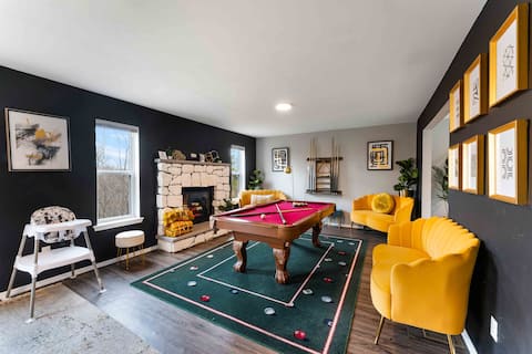 5BR Hot Tub, Sauna, GameRoom, Lake Access