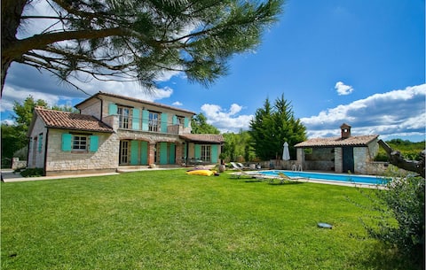 Villa Ribari