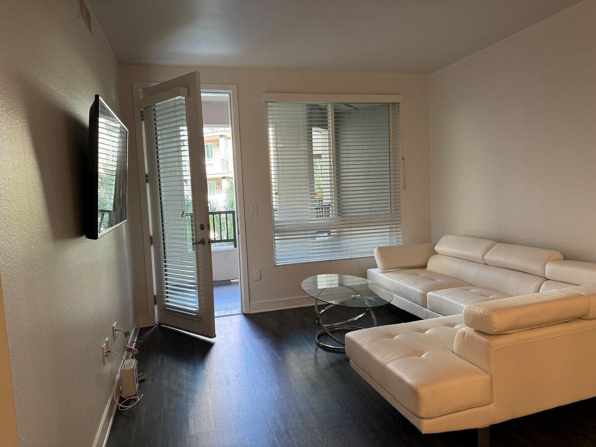 Popular Airbnb listing: Paradise in Glendale in Glendale