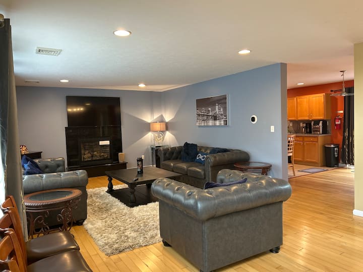 Majestic Villa At Pocono/kalahari/hottub/game Rm - Pocono Lake