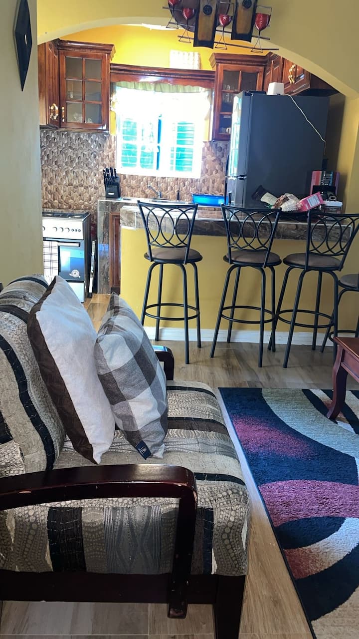 Home Away From Home - 산타크루즈