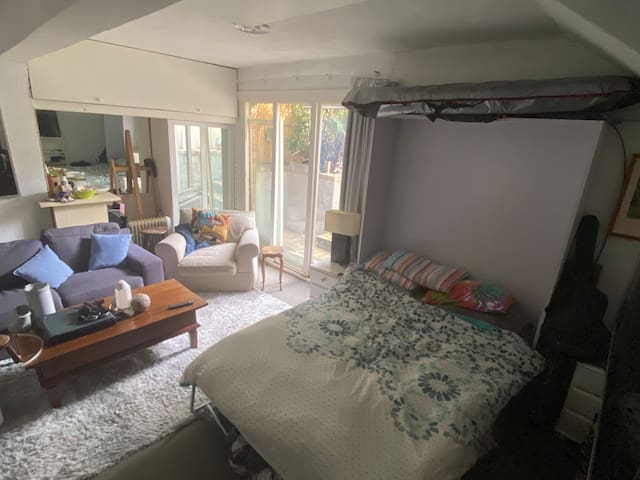 Family Home gallery image 5