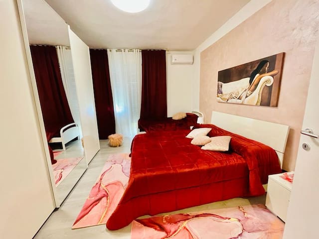 Entire home with 2 bedrooms in Venice - Lady Hana