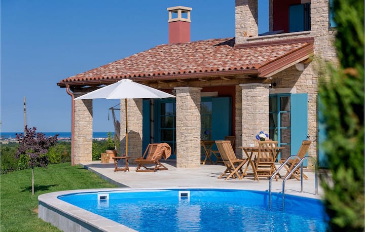 Villa Kokola - Lucia