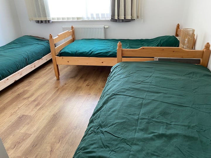 საძინებელი 3