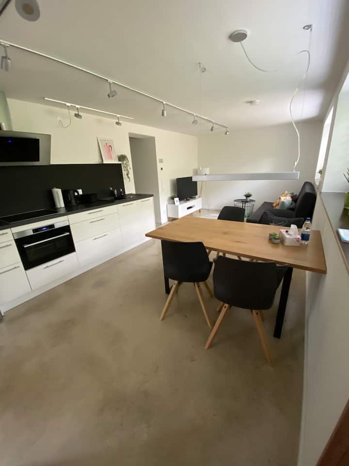 New apartment, modern, high quality & fully equipped