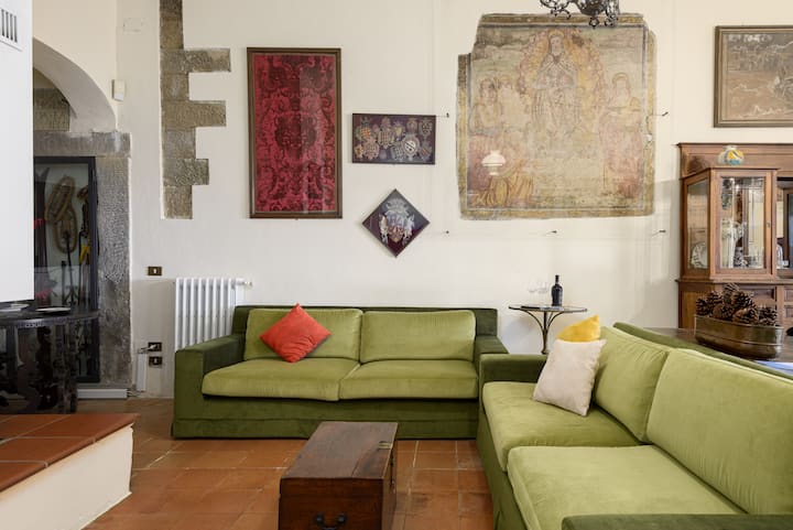 Il Palazzaccio - Italie