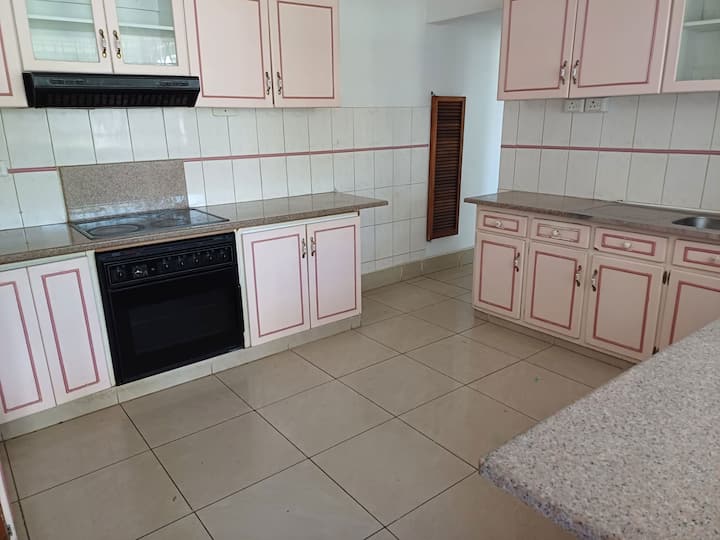 Hkm Guest House - Pietermaritzburg