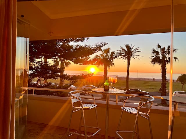 Oceanfront Escape | Sea Point Promenade Stay
