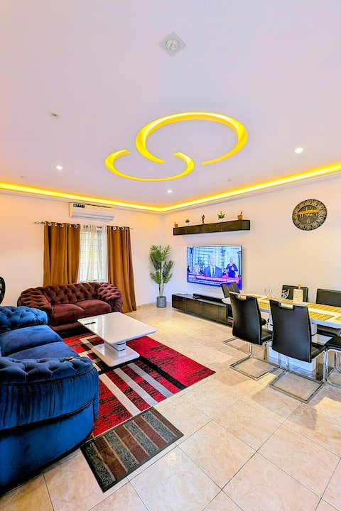 3-bedroom apartment in Cotonou: 3 bedrooms in Fidjrossè