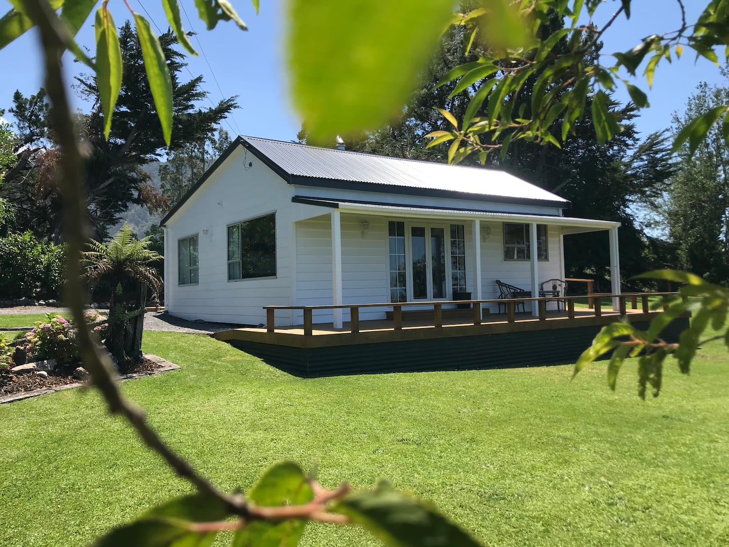 Kereru Cottage 1