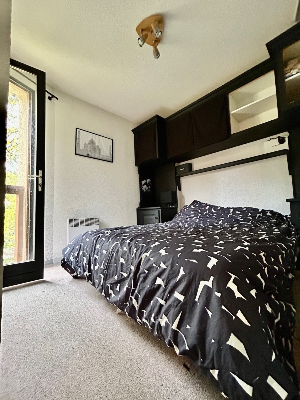 غرفة النوم 1