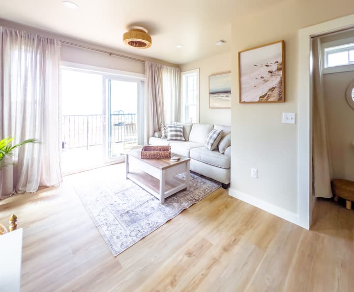 Waterview Cottage - Lake Erie, PA