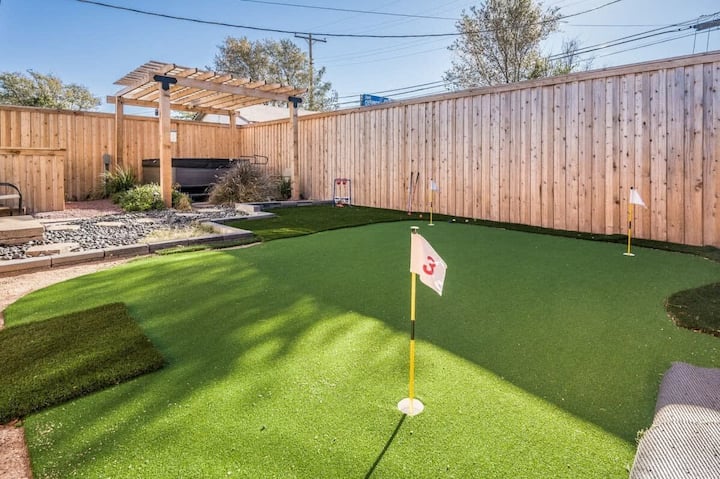 The Suitespot Hot Tub  Ev Charger  Mini-golf  Priv - Amarillo, TX