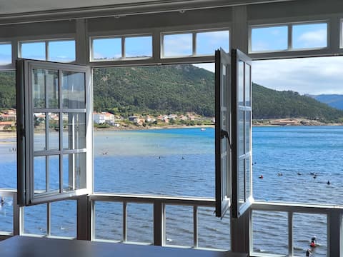 Walls over the sea - Unbeteable Ocean Views