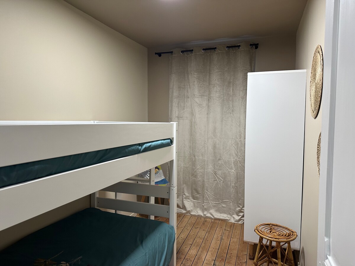 Zatemňovací záves