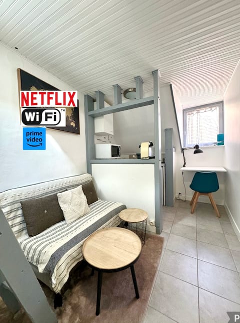 Successful Airbnb property: Cozy apartment in the city center in Melun