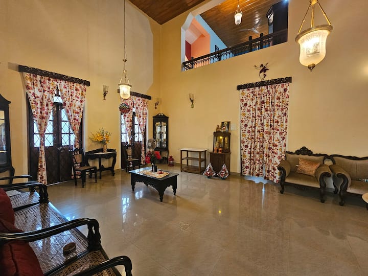 Living room image 4