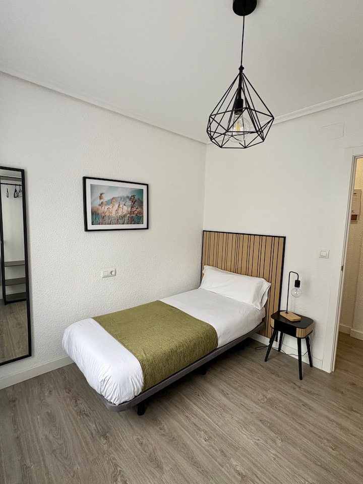 ಬೆಡ್‌ರೂಮ್ 1