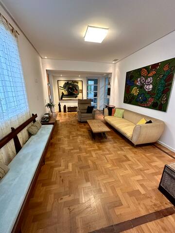 Quadra Praia Ipanema, sala 2 quartos (202)