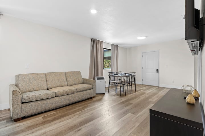 The Best Apartment Near Disney - Aquatica Orlando, Kissimmee