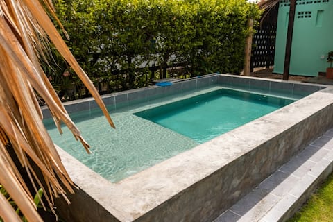 Family Cabin · Beach · Wifi · Pool · A/C