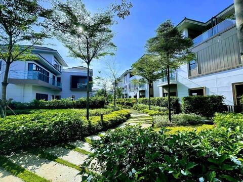 Lime Home - Villa in SwanBay