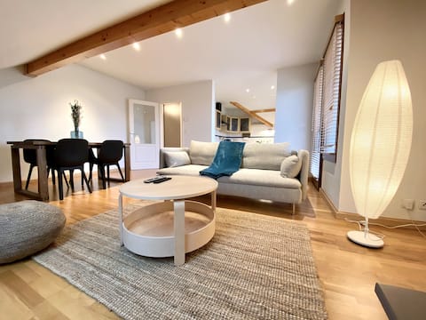 Elegant 2-room flat in the centre of Messery