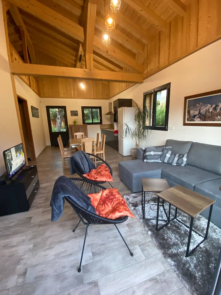 Chalet Montagne 
Mirabel* * * 
Tout Neuf /< 6 Pers - Montchavin