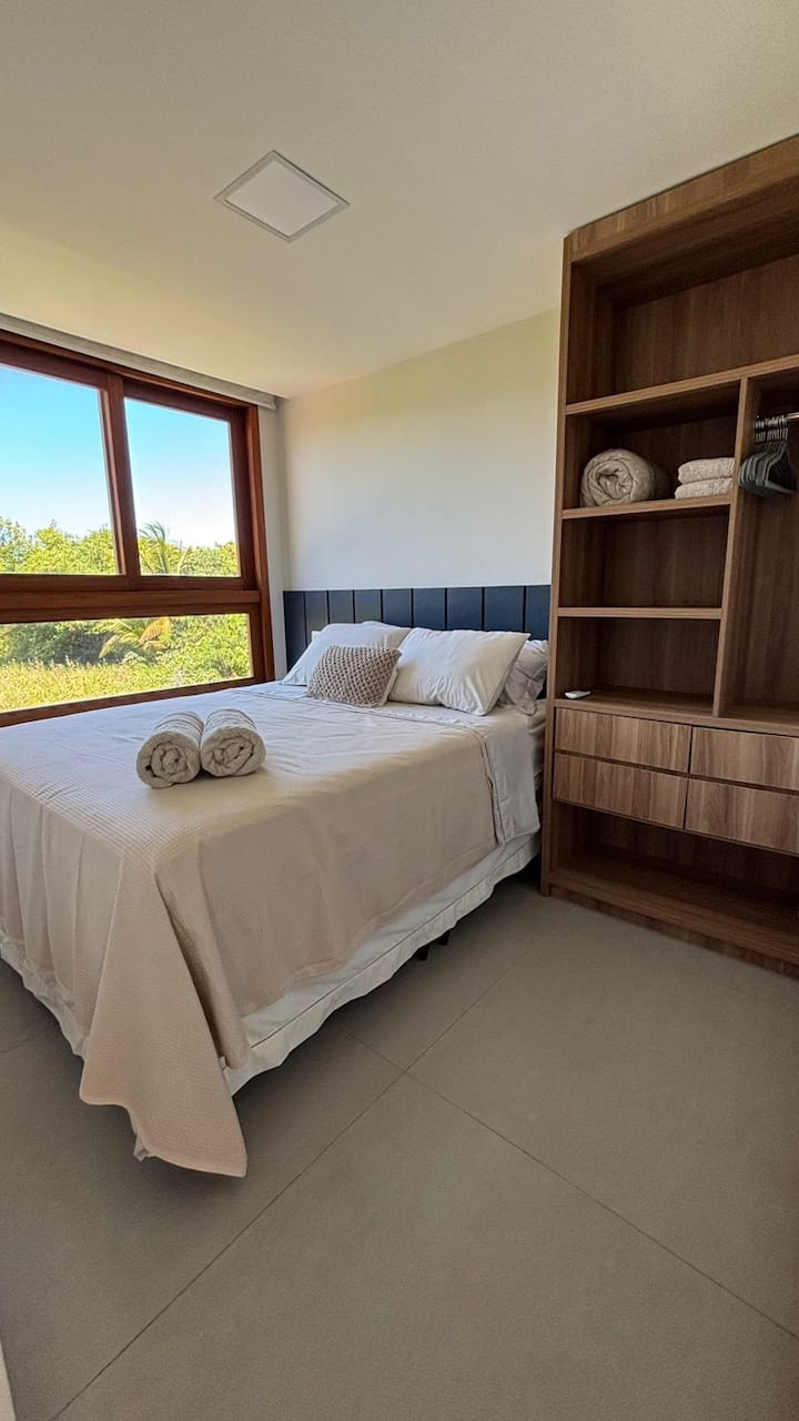 Suíte 2 - Cama Queen + armário