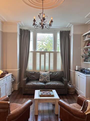 Large Home in Abbeville Village, Clapham gallery image 4