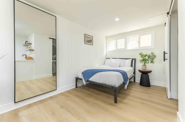 Prime Location • Steps To Beach/pier • Heart Of Mb - El Segundo, CA