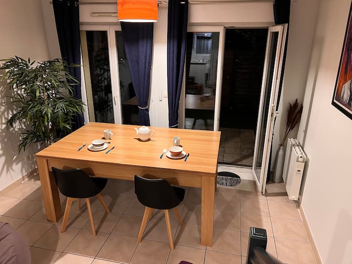Maison Avec Parking Et Borne Ve - Bordeaux